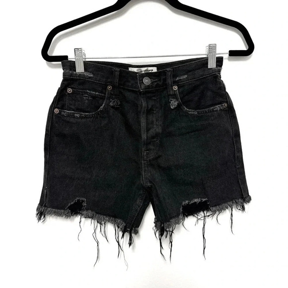 NWOT Free People We the Free Makai Cut-off Shorts - Black Denim Distressed - Picture 4 of 10